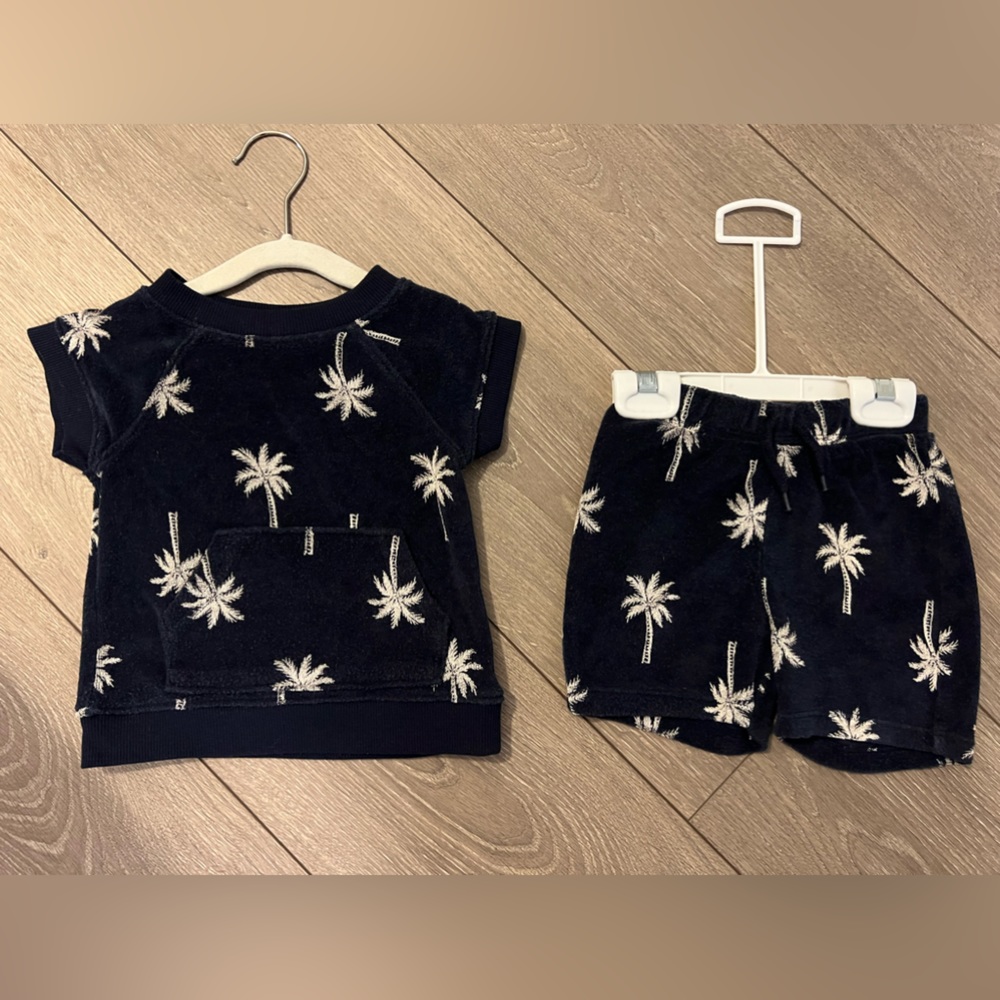 Old Navy 12-18 Month Baby Palm Tree Two-Piece Set